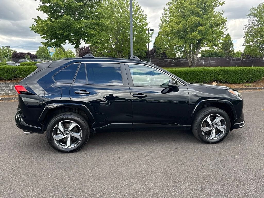 Used 2022 Midnight Black Metallic Toyota SE image 8