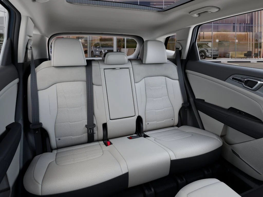New 2027 Blue Kia SX-Prestige image 17
