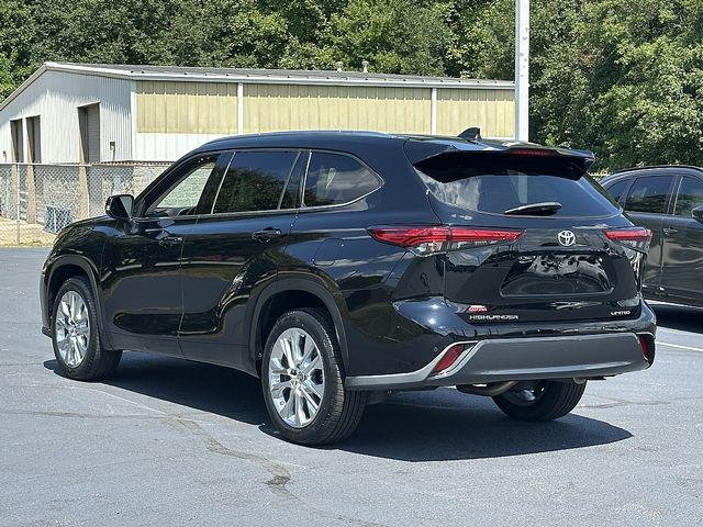 Certified Used 2021 MIDNIGHT BLACK METAL Toyota  image 5