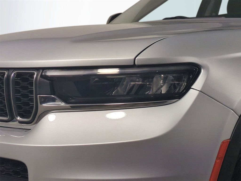 2022 Jeep Grand Cherokee L Laredo - Photo 10