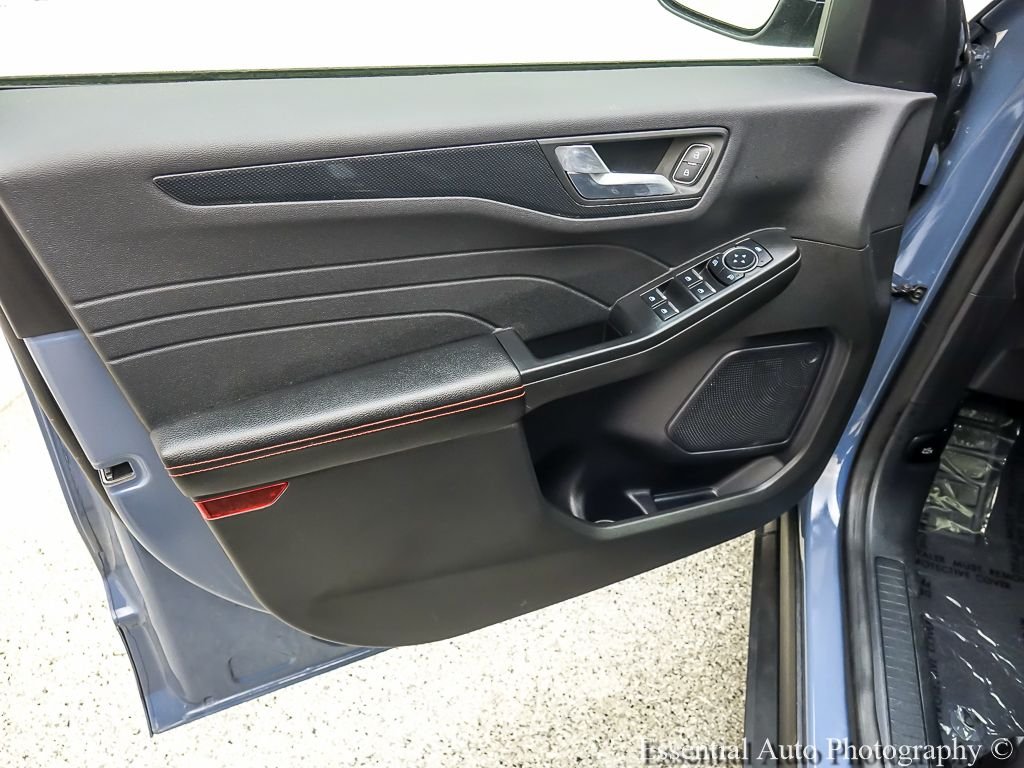 Used 2024 Vapor Blue Ford ST-Line image 21