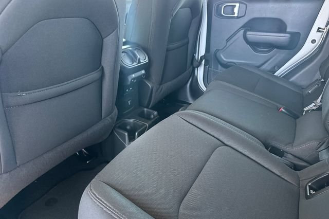 Certified Used 2023 White/off-white Jeep Willys image 12