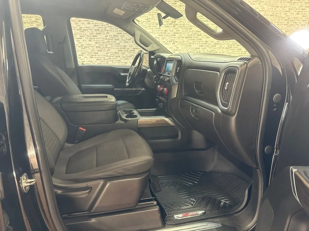 Used 2021 Black Chevrolet LT Trail Boss image 11