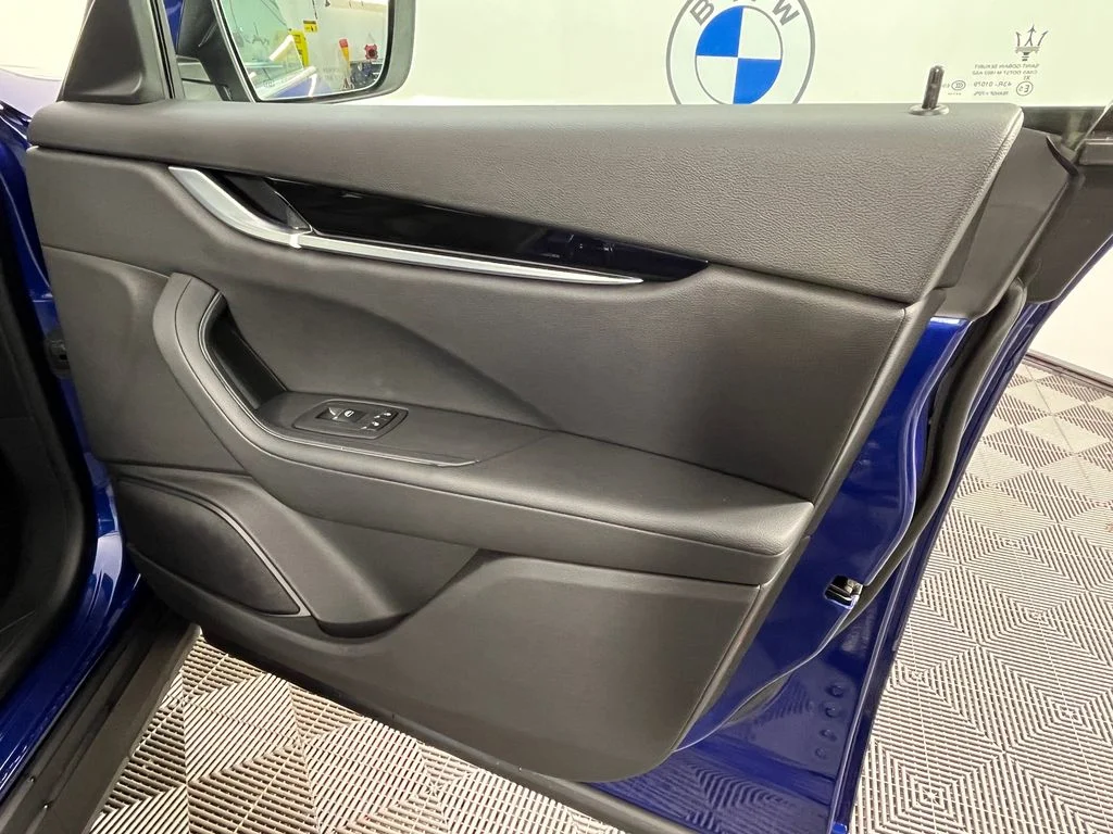 Used 2022 Blue Maserati Modena image 25