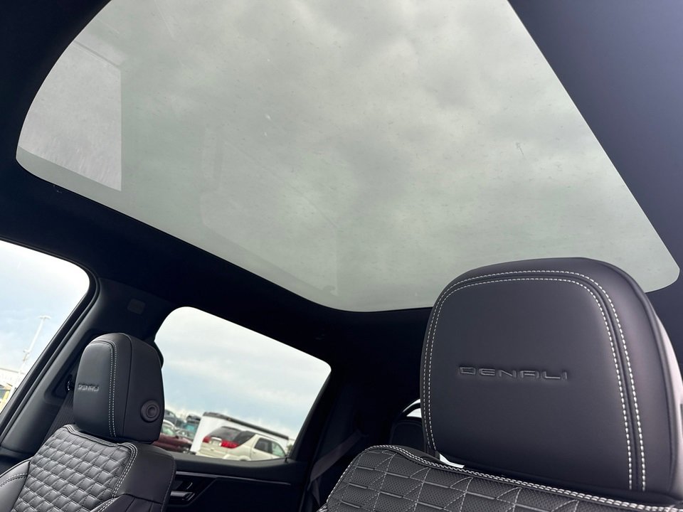 2025 GMC SIERRA - Image 27