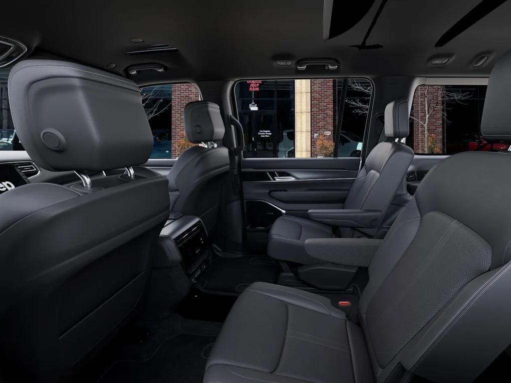 New 2026 High Gloss Black Exterior Paint Jeep Upland image 23