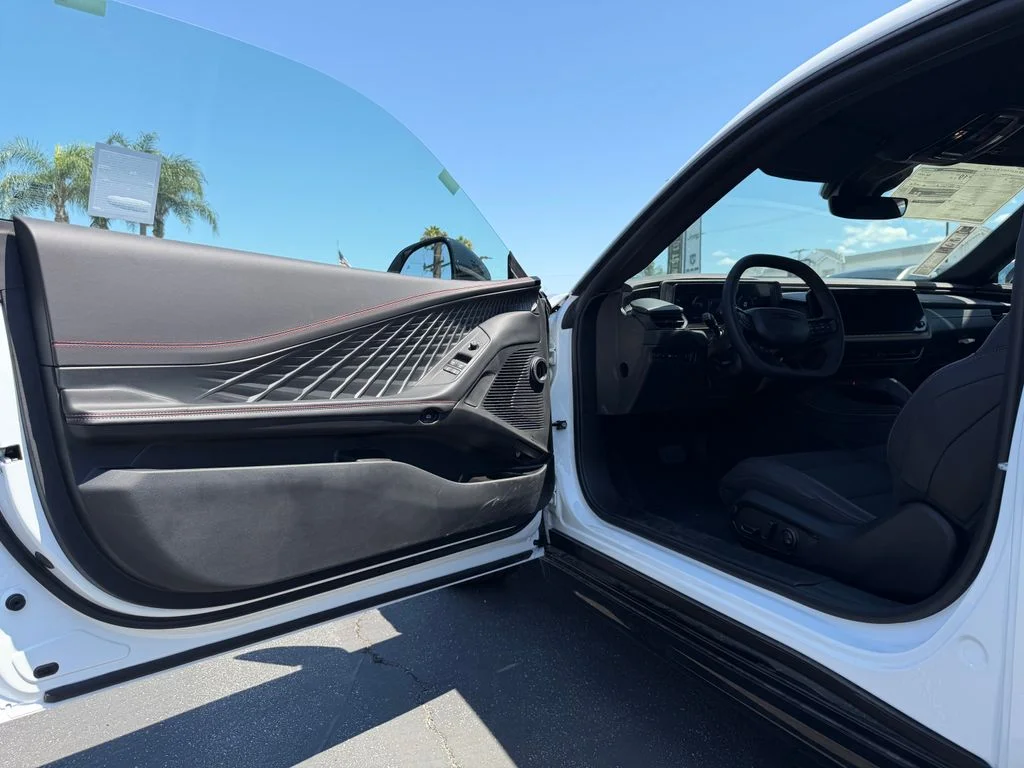 New 2026 White Knuckle Exterior Paint Dodge Scat Pack image 13