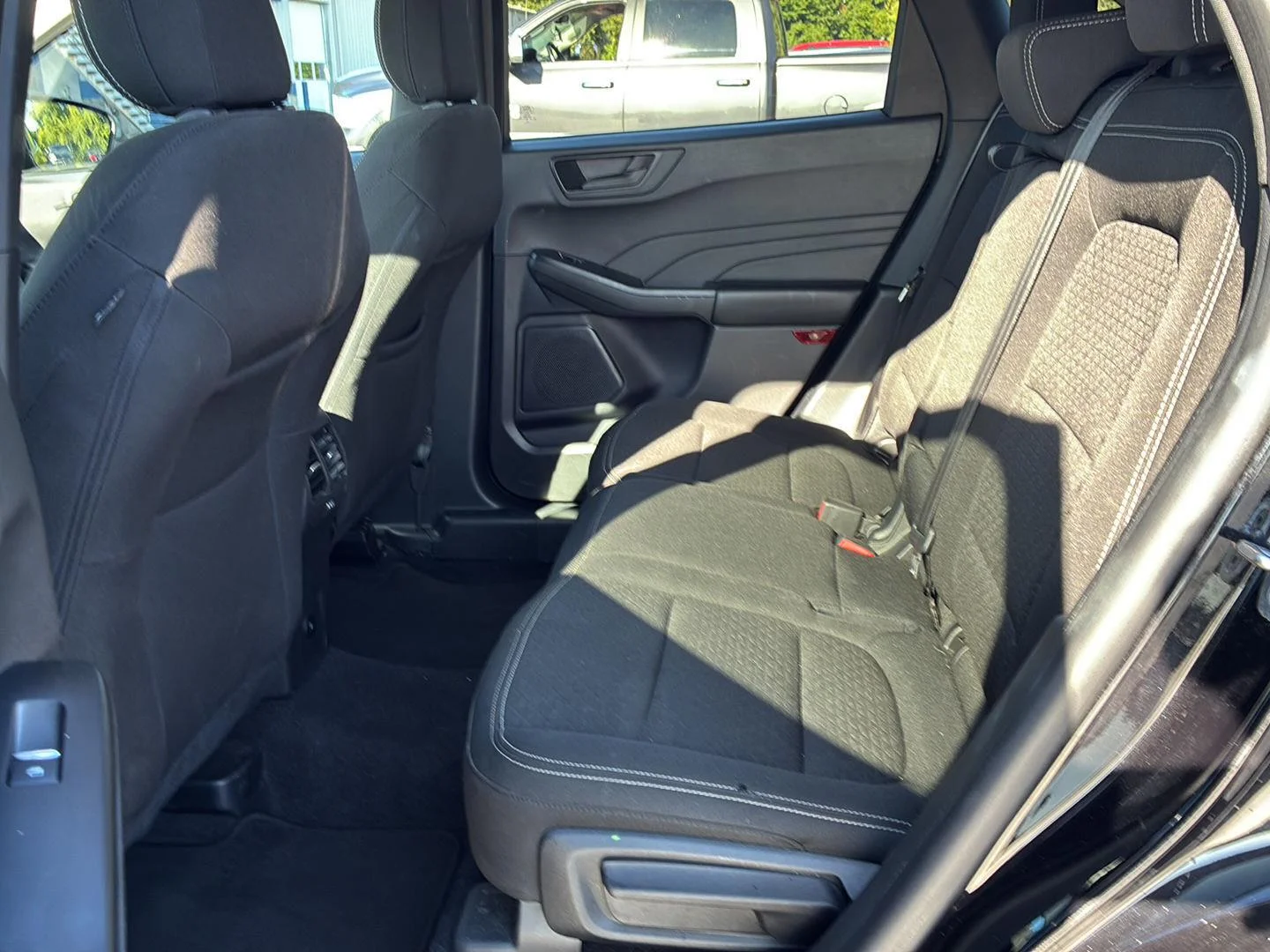 Used 2024 Agate Black Ford Active image 10