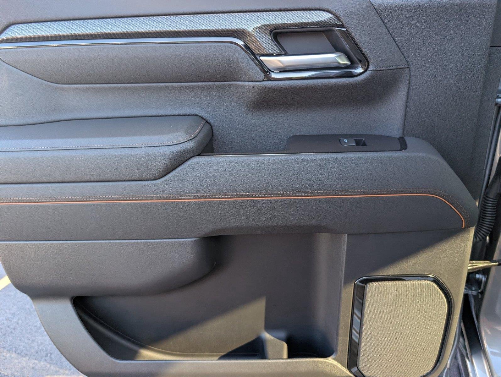2026 GMC Sierra 1500 AT4 - Photo 37
