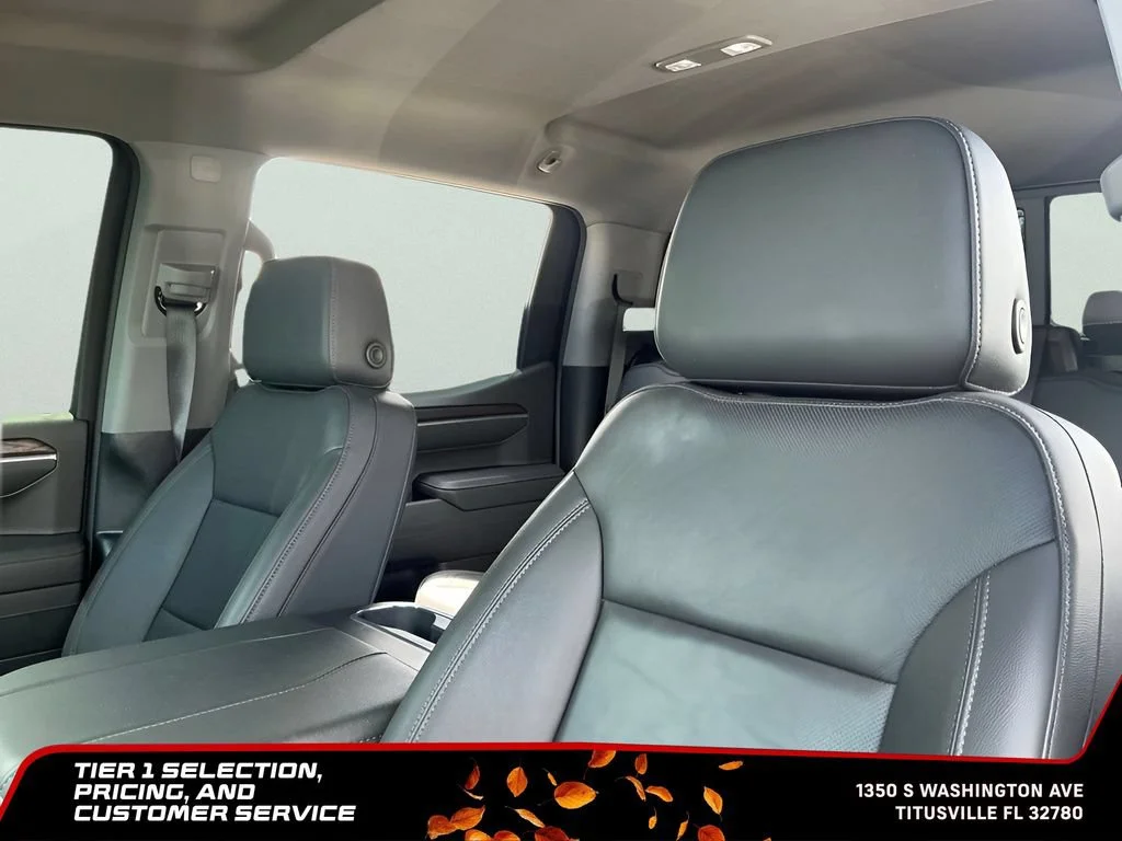 Used 2025 Titanium Rush Metallic GMC SLT image 20