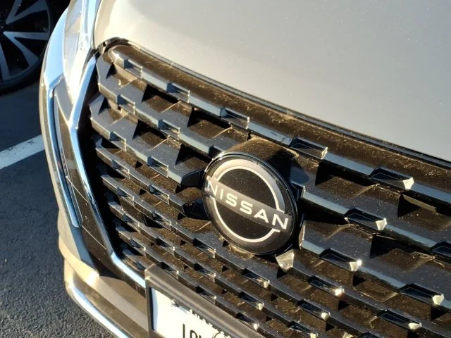 Used 2024 Gray Nissan SV image 29