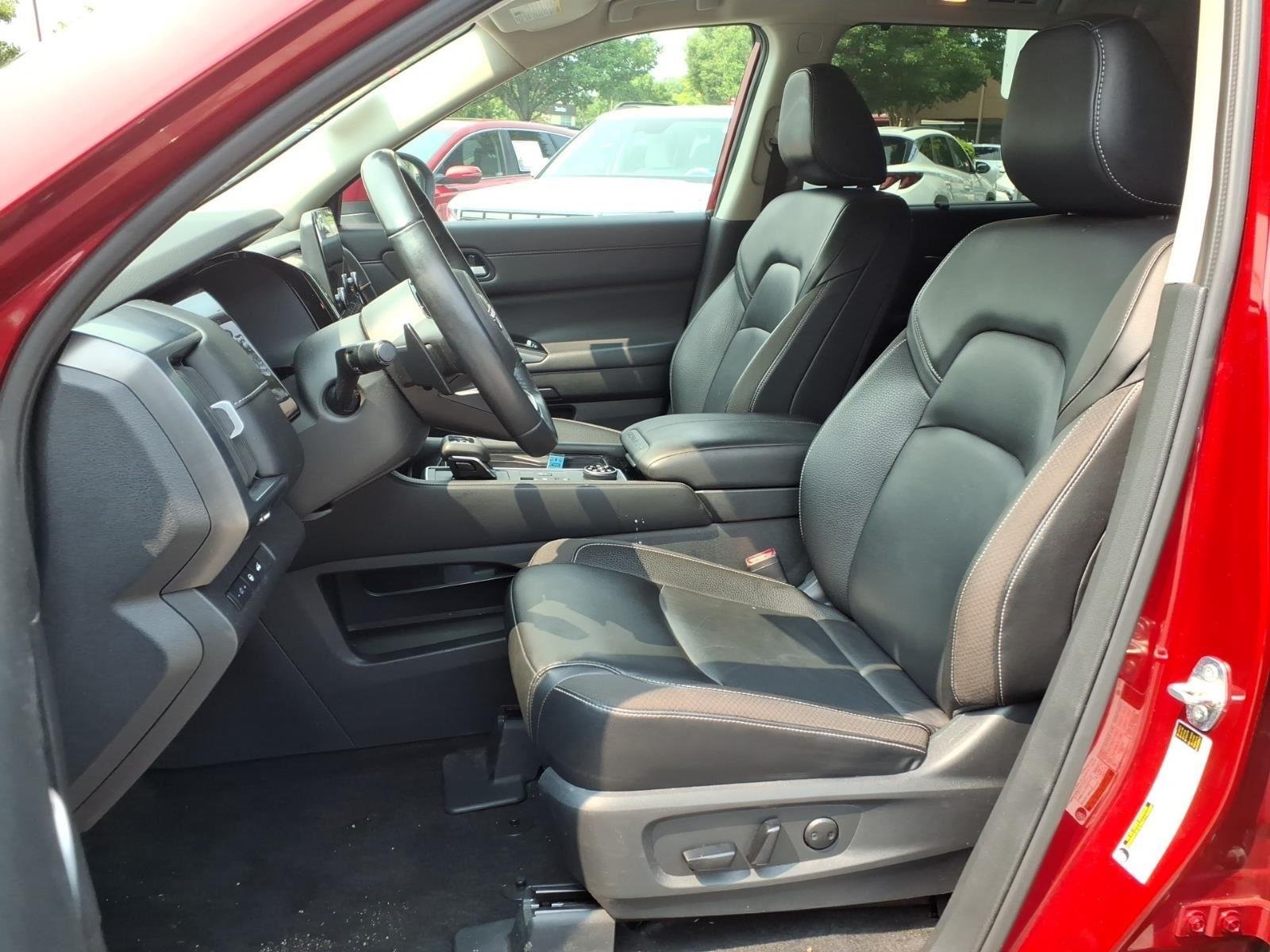 2024 Nissan Pathfinder SL - Photo 21