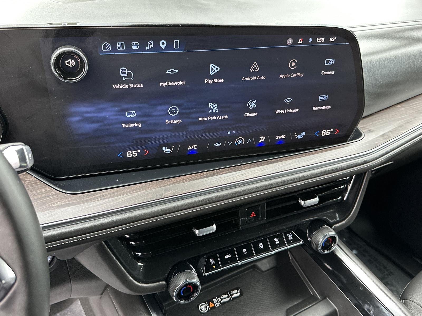 2026 Chevrolet Suburban Z71 - Photo 6