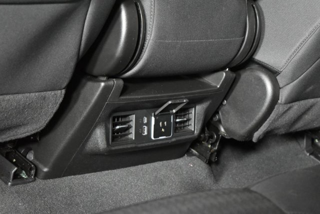 Used 2024 Summit White Chevrolet LT (2FL) image 34
