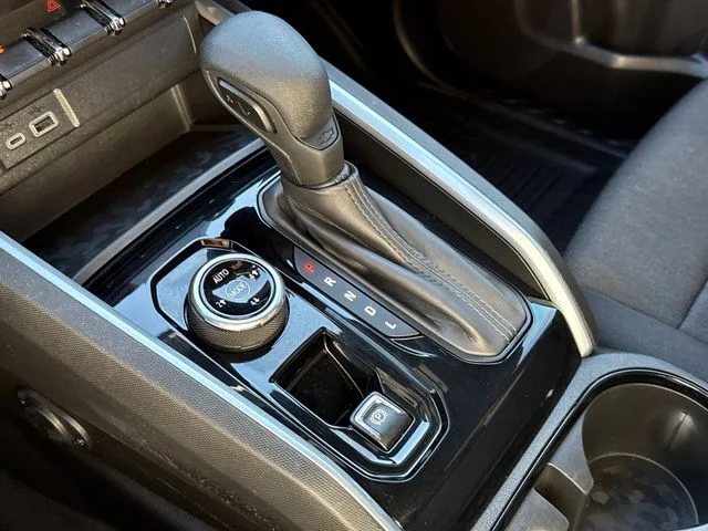 Used 2023 White Chevrolet Trail Boss image 26