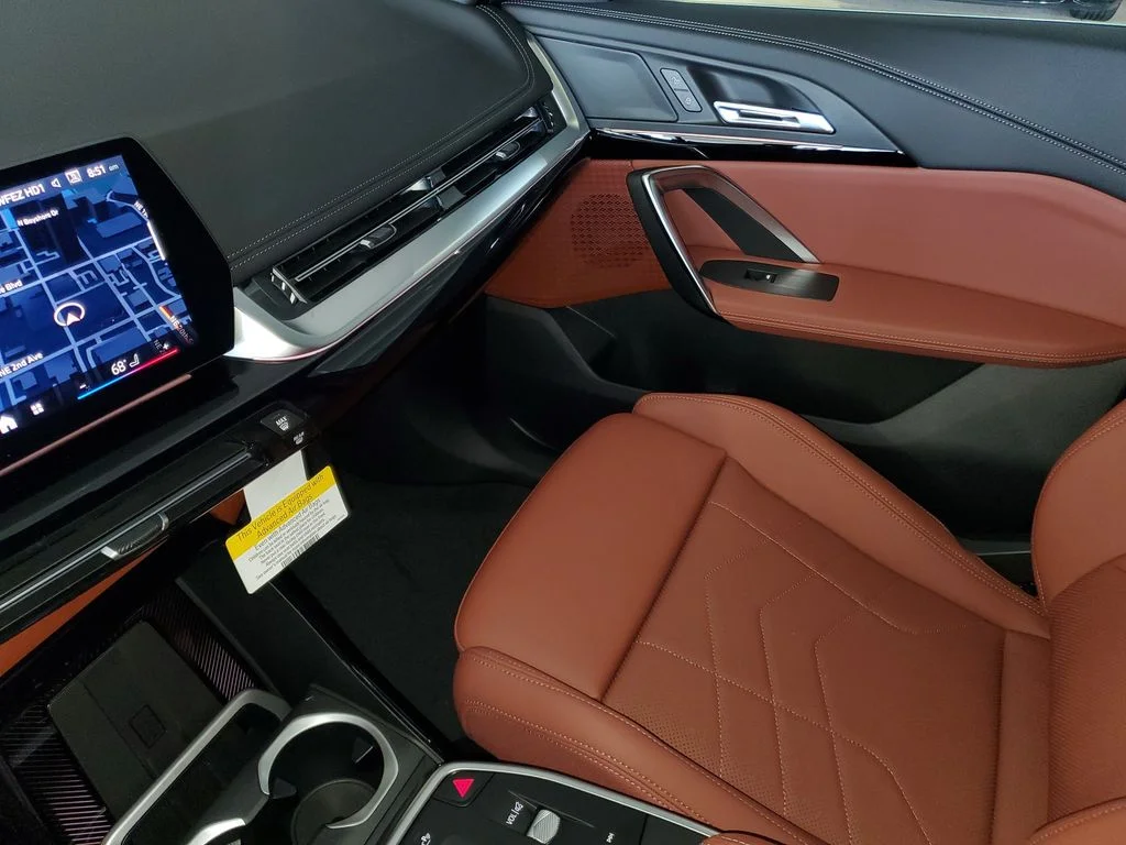 New 2026 Jet Black BMW xDrive28i image 19