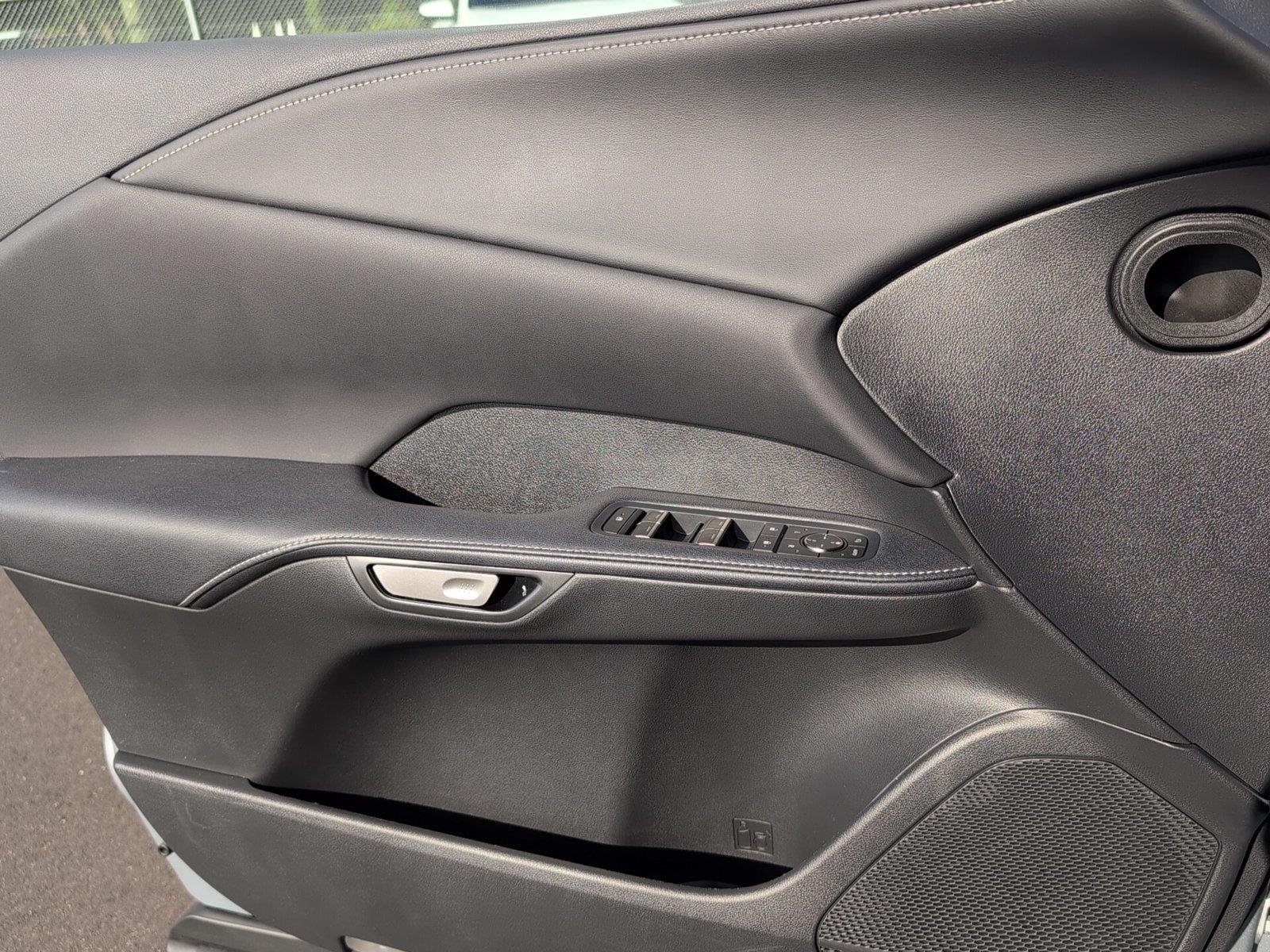 Used 2023 Iridium Lexus RX 350 Luxury image 14