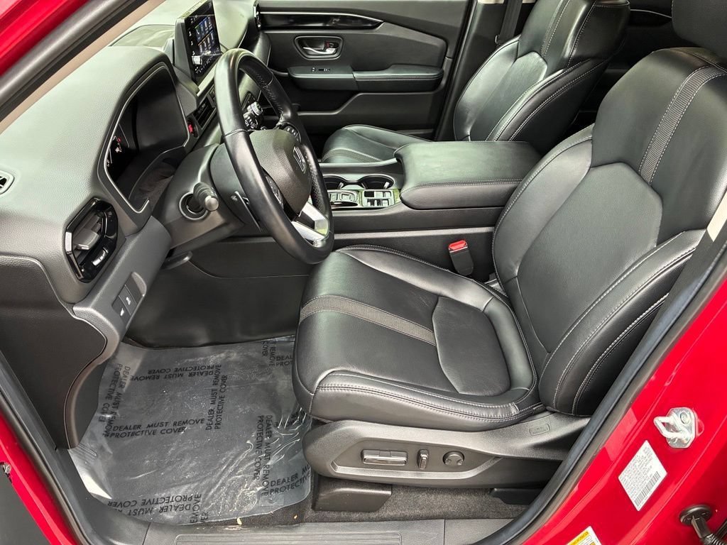 Used 2025 Red Honda EX-L+ image 14