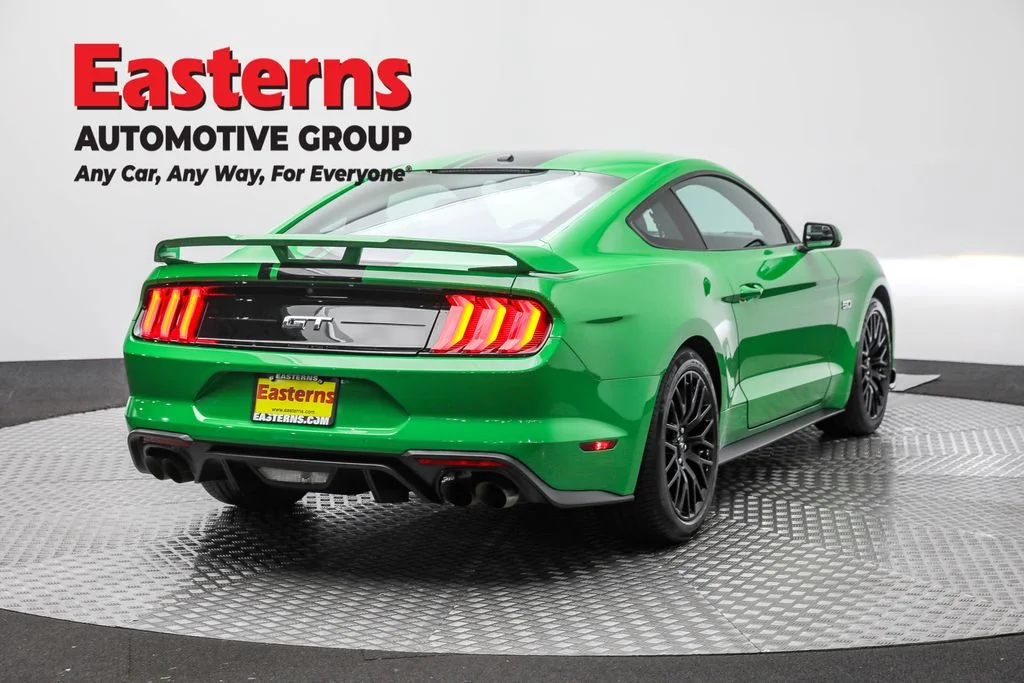 Used 2019 Green Ford GT image 5