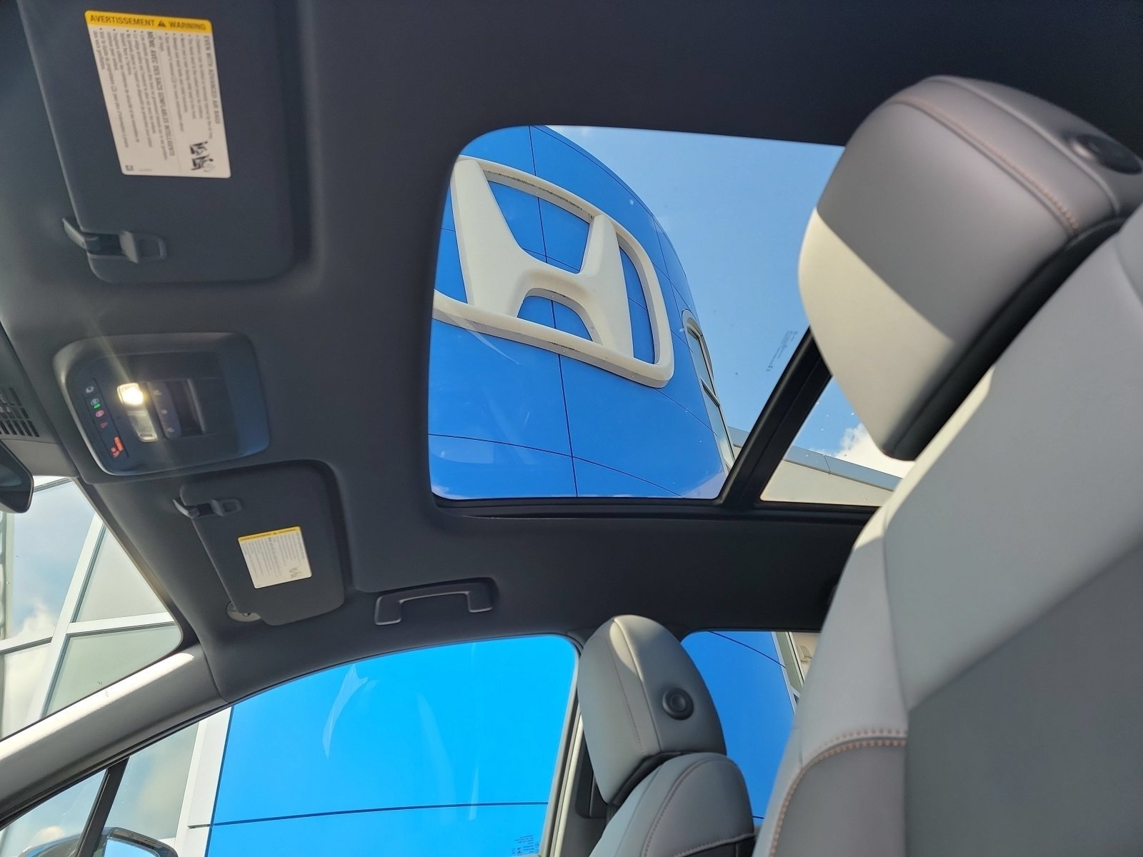 New 2026 Pacific Blue Metallic Honda Touring image 24