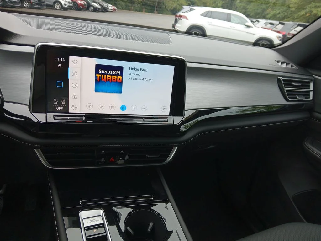 New 2026 Black Volkswagen SE w/Technology image 17