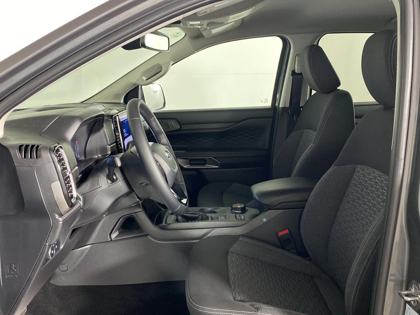 2025 Ford Ranger XLT - Photo 13