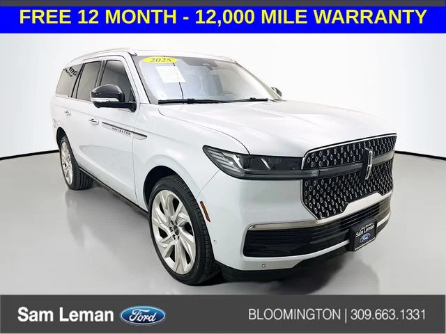 2025 Lincoln Navigator Reserve 4WD's photo