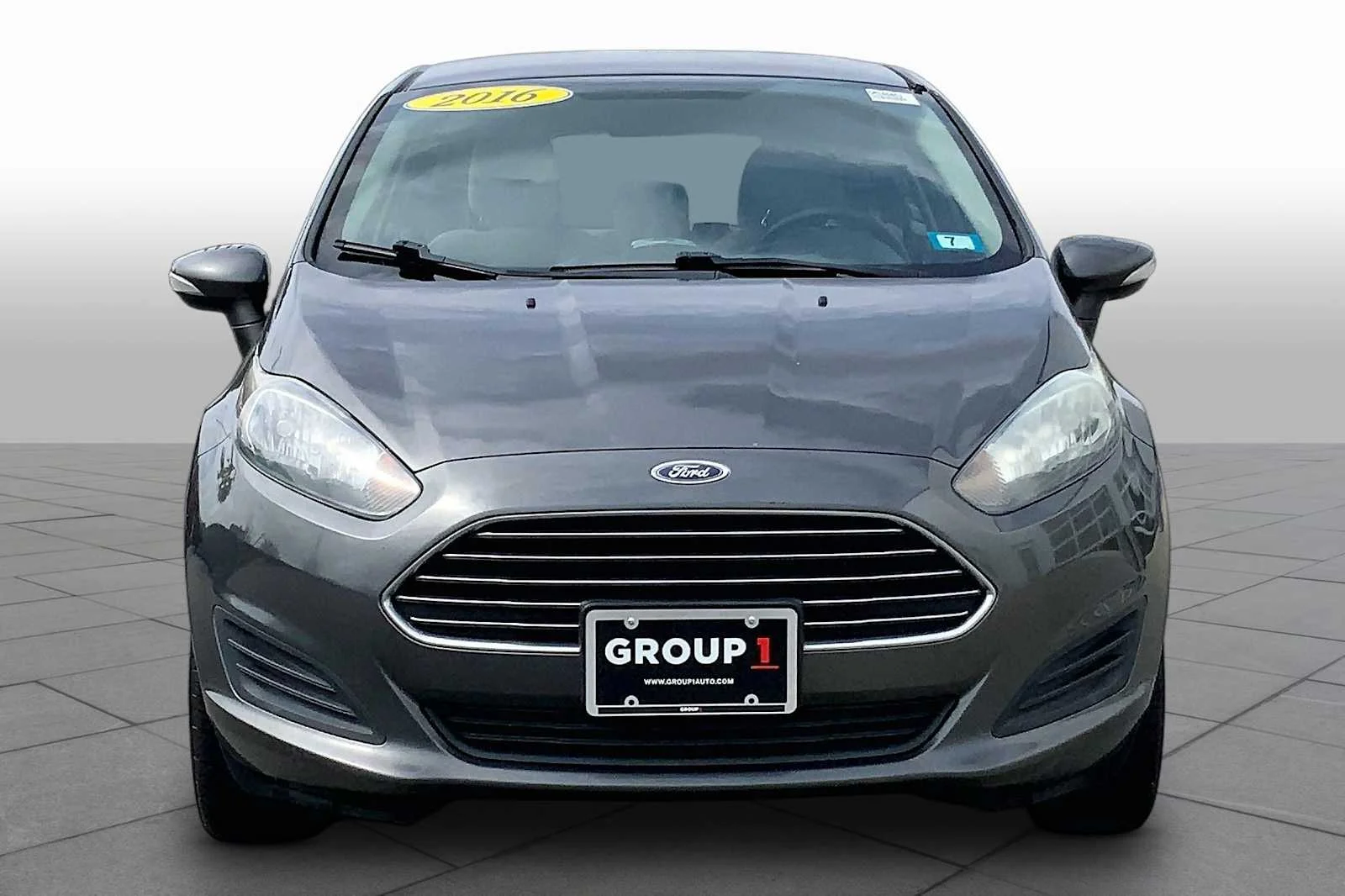 Pre-Owned 2016 Ford Fiesta SE