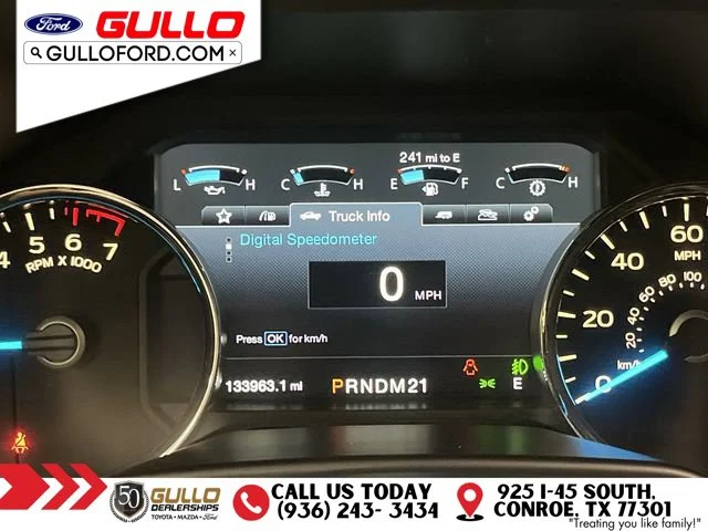 Used 2015 Red Ford Lariat image 24