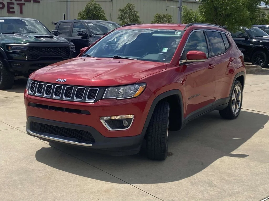 Used 2019 Red Jeep Limited image 38