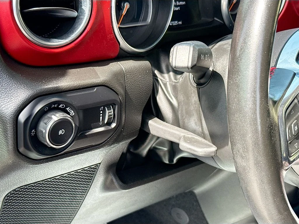 Used 2023 Green Jeep Rubicon image 11