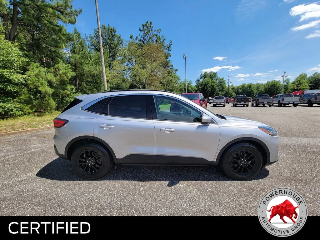 Used 2020 Silver Ford SE image 7