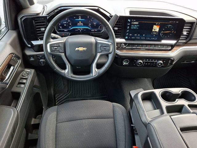 Used 2024 Dark Ash Metallic Chevrolet LT (2FL) image 12