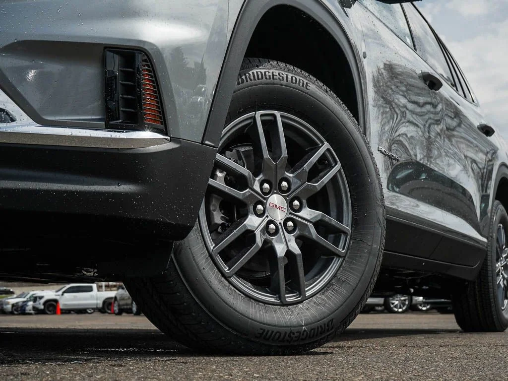 2026 GMC Acadia Elevation - Photo 6