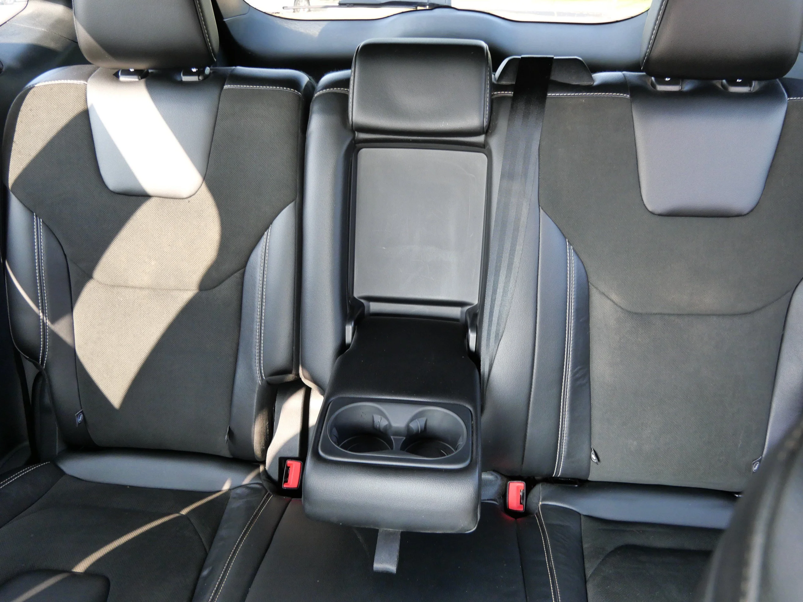 2021 Ford Edge ST - Photo 13
