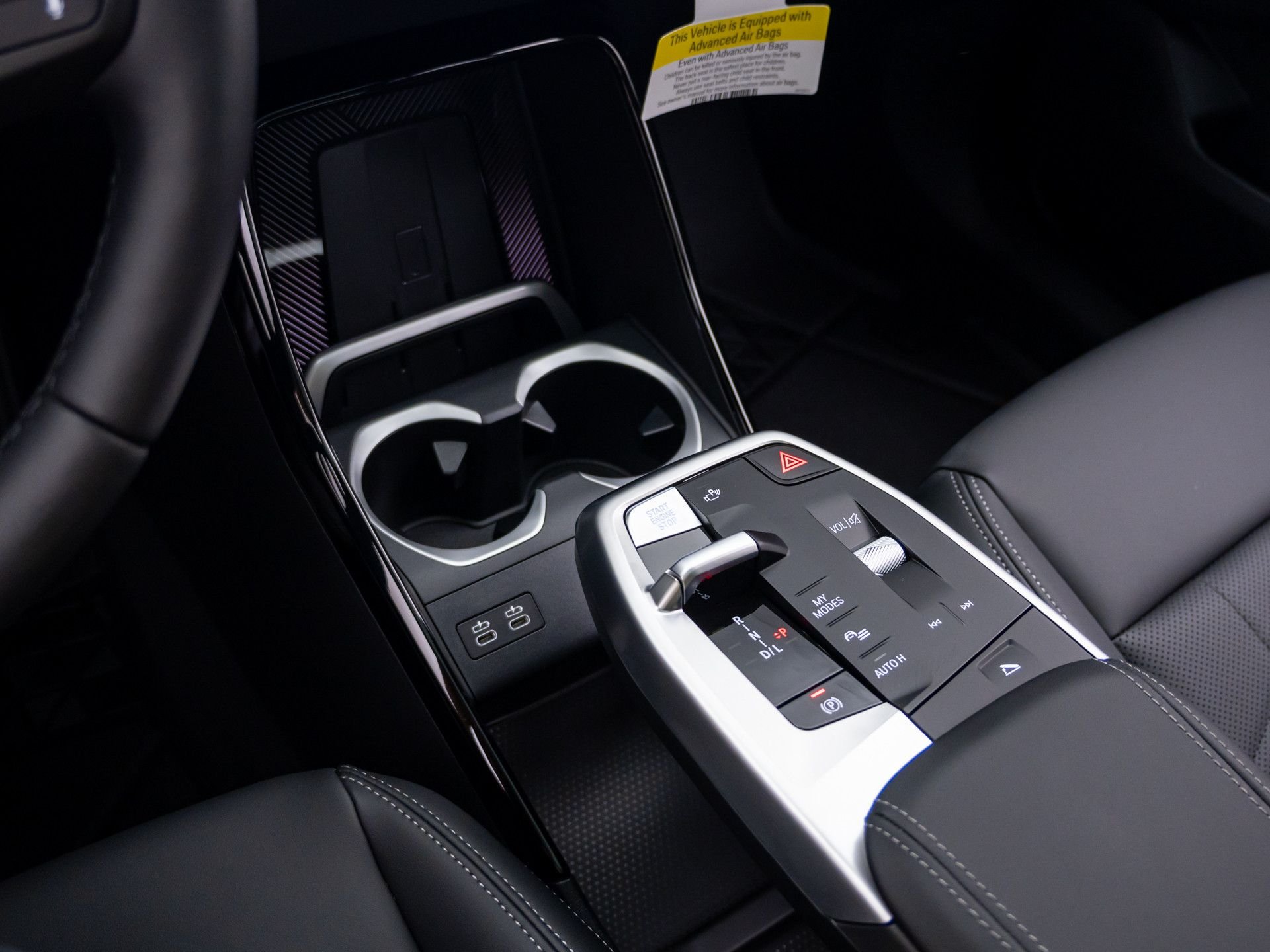 New 2026 Alpine White BMW xDrive28i image 13