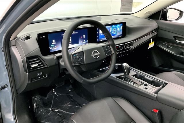 New 2026 Atlantic Gray/Super Black Nissan SR image 7