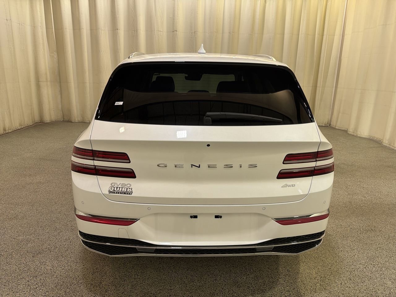 New 2026 Uyuni White Genesis 2.5T SELECT image 7