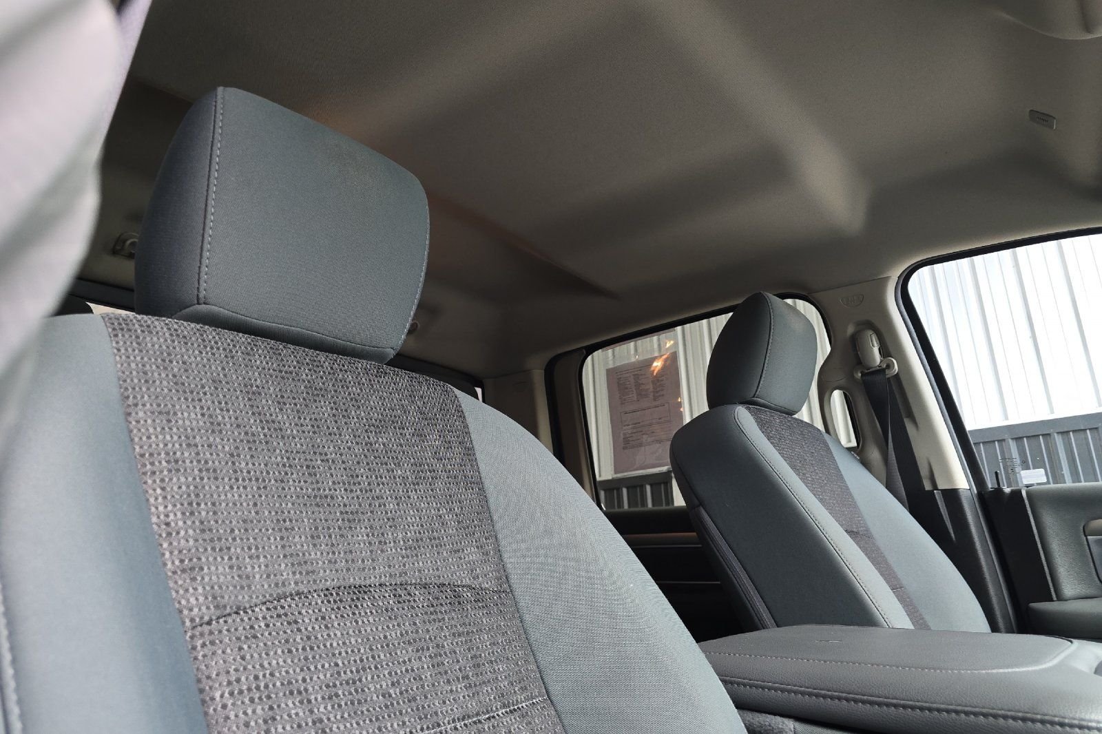 Used 2018 Silver Ram Big Horn image 17