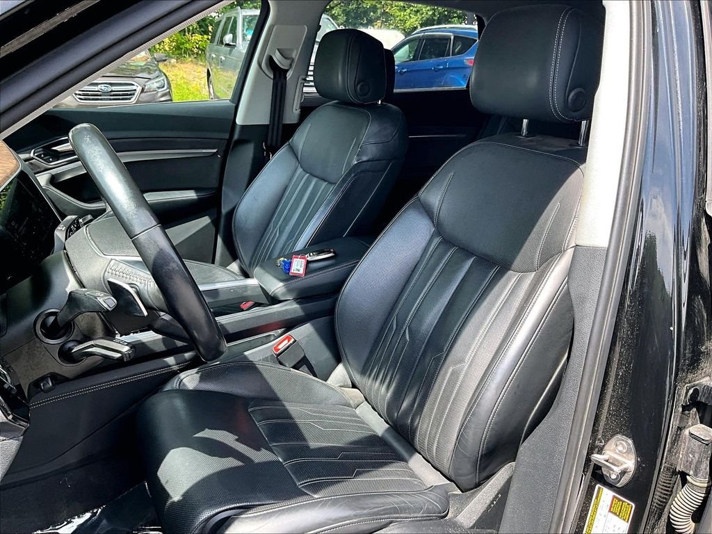 Used 2019 Mythos Black Metallic Audi Prestige image 10