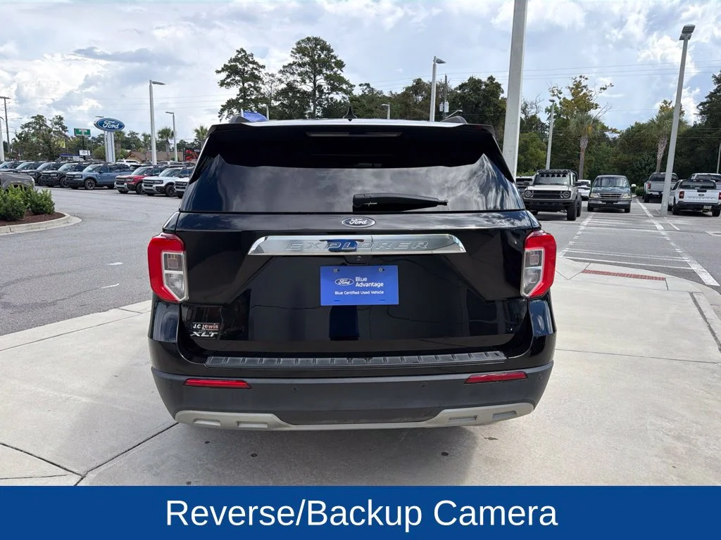 Certified Used 2023 Agate Black Metallic Ford XLT image 6