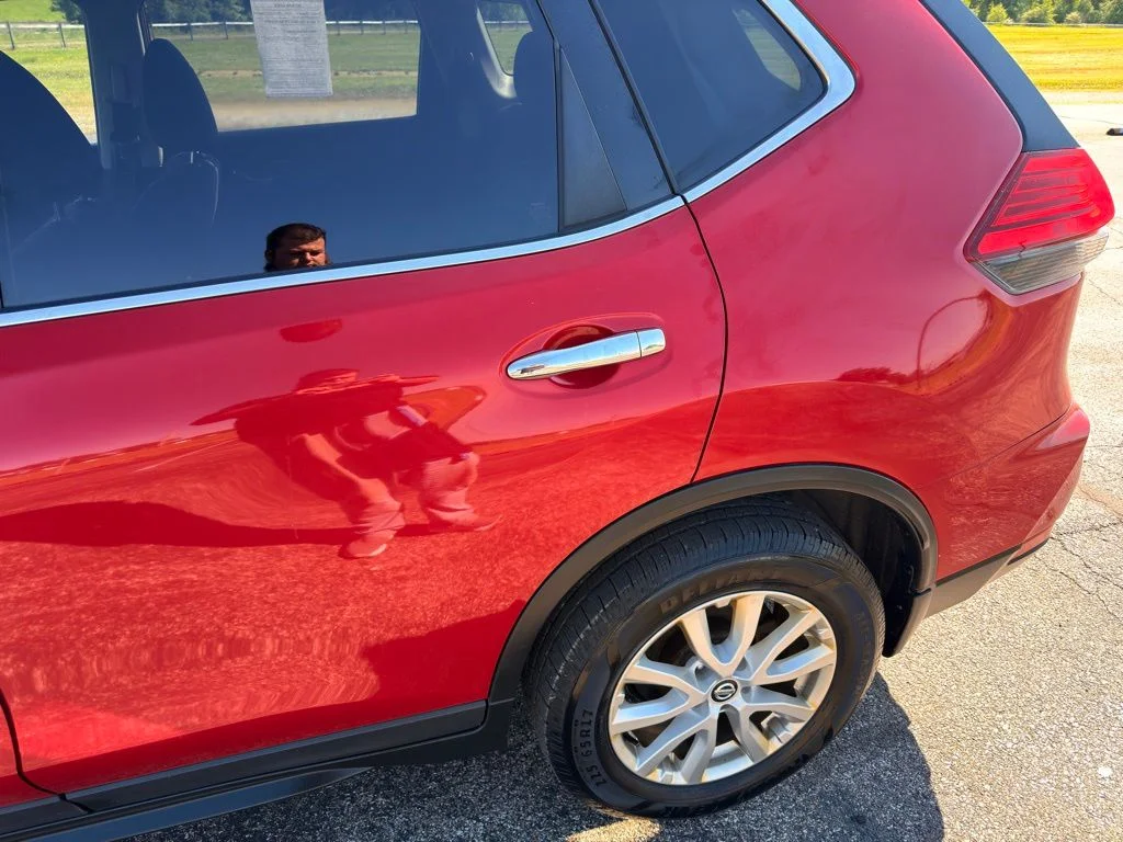 Used 2017 Red Nissan SV image 14
