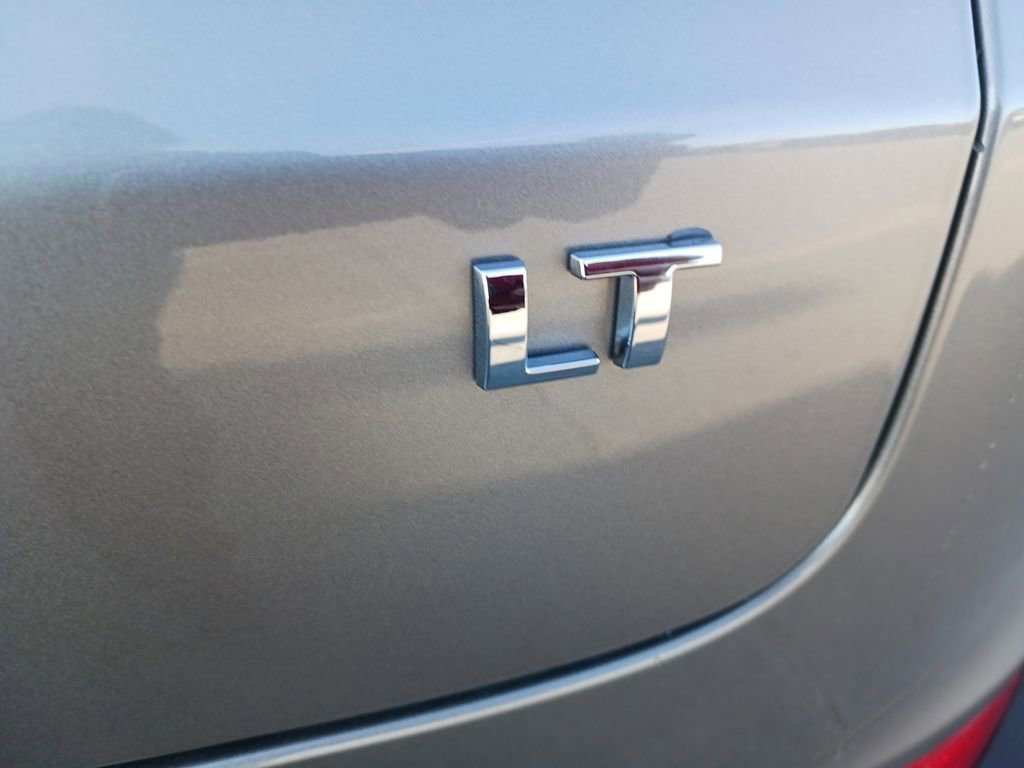 New 2026 Sterling Gray Metallic Chevrolet LT image 28