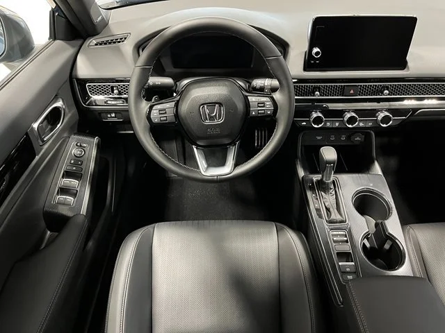 New 2026 Platinum White Pearl Honda Sport Touring image 17
