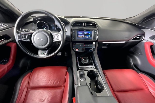 Used 2017  Jaguar 35t R-Sport image 6