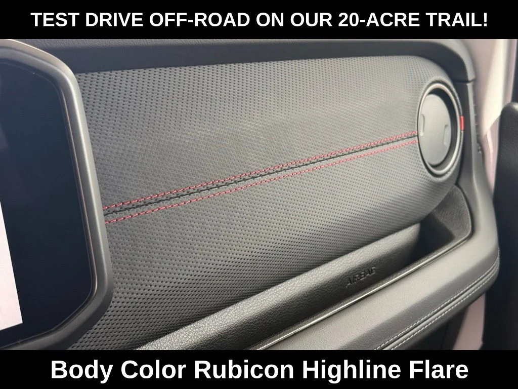 New 2026 Bright White Clear-Coat Exterior Paint Jeep Rubicon X image 23