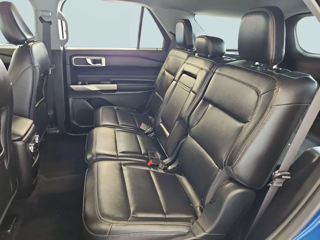 Used 2021 Blue Metallic Ford XLT image 23