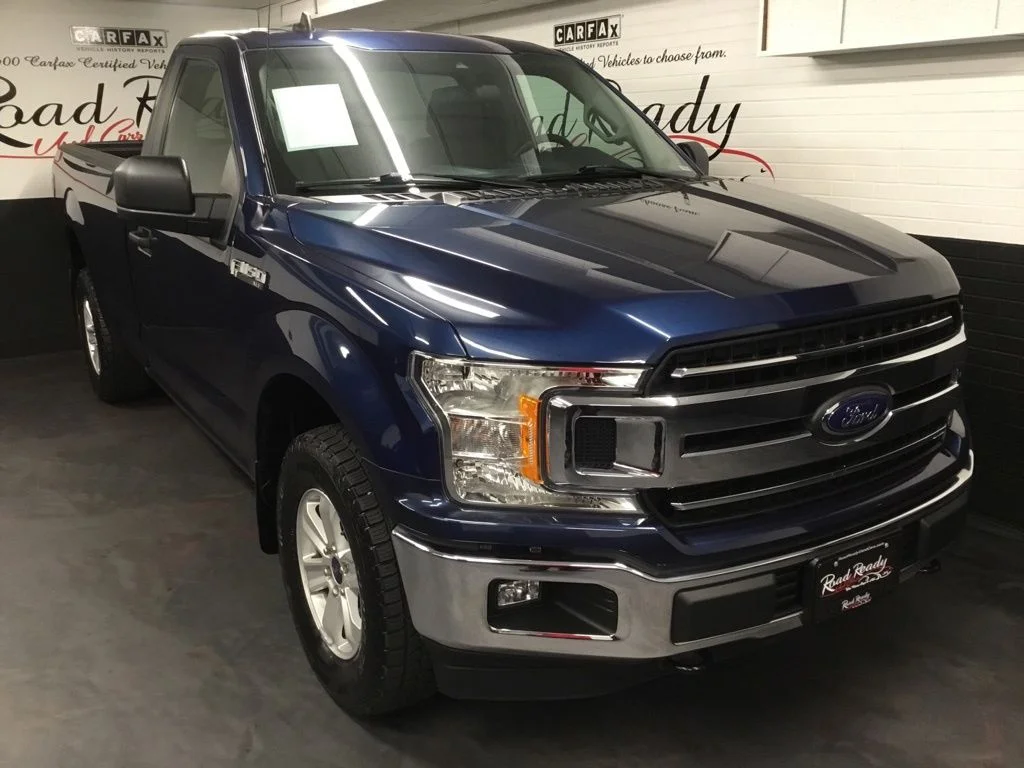 Used 2019 Blue Ford XLT image 2