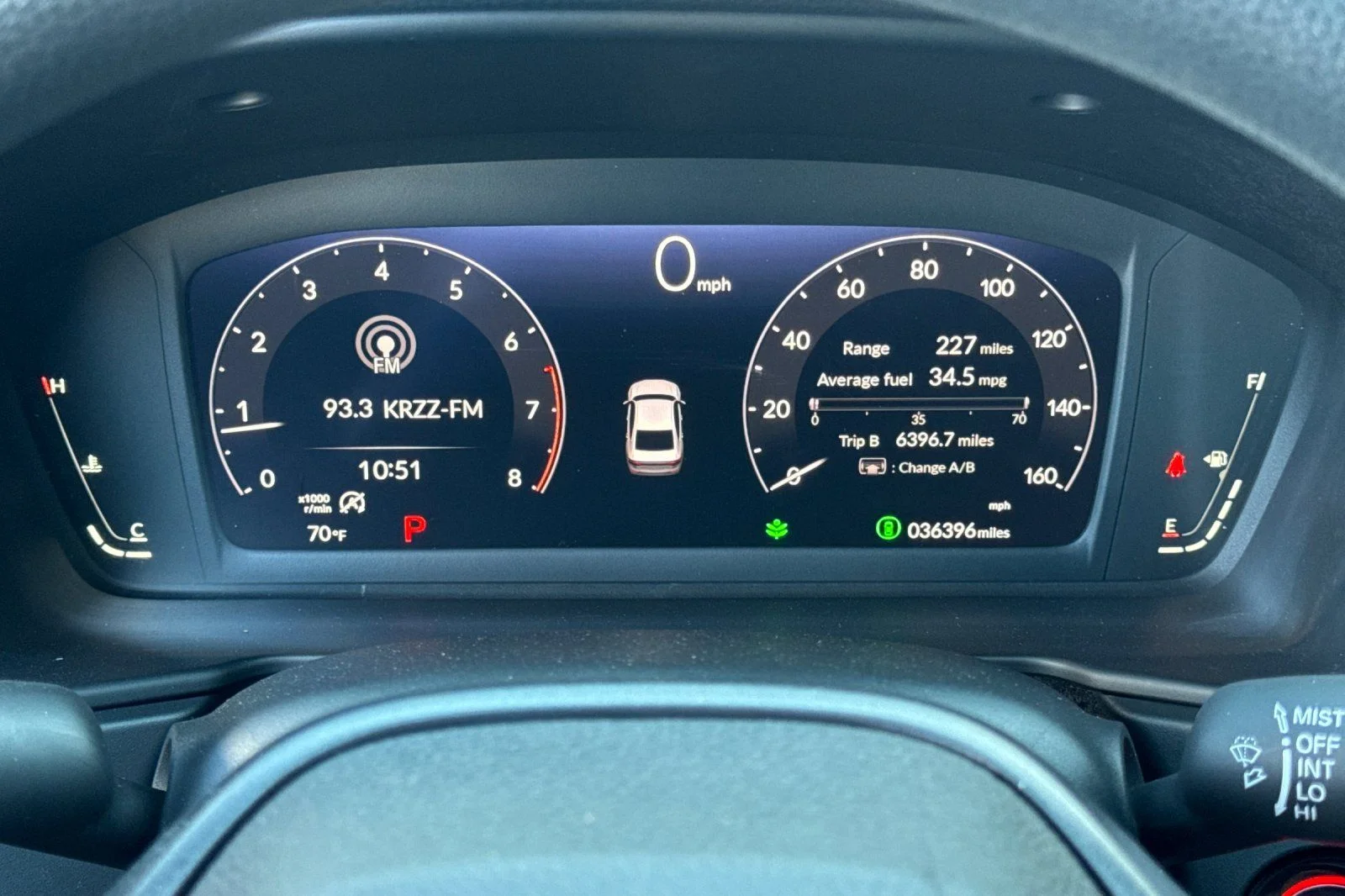 Certified Used 2025 Radiant Red Metallic Honda SE image 28