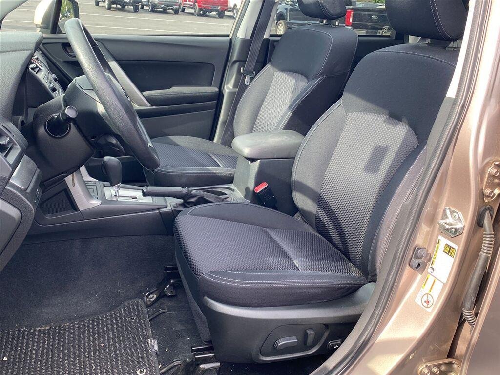 Used 2014 Burnished Bronze Metallic Subaru 2.5i Premium image 2